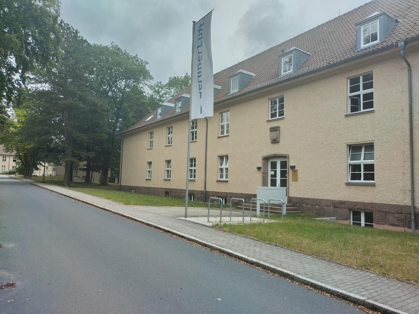 Attraktive Büroflächen in verkehrsgünstiger Lage – Hugo-Junkers-Ring 9, 01109 Dresden