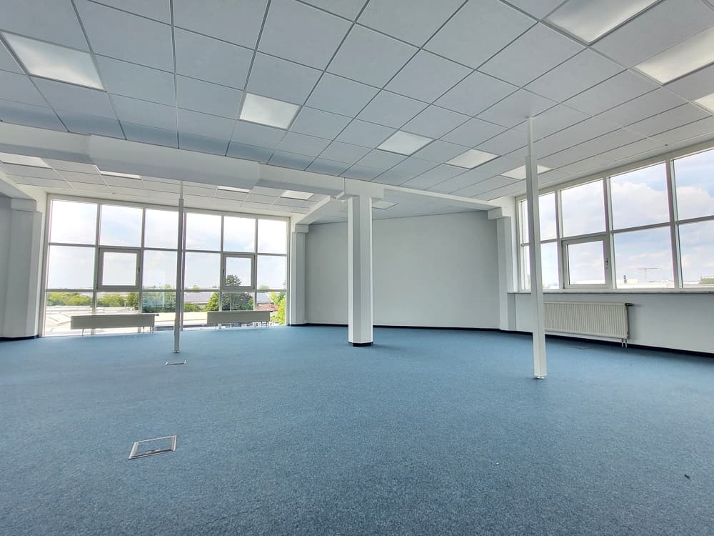Büroturm mit top Sichtbarkeit (provisionsfrei)