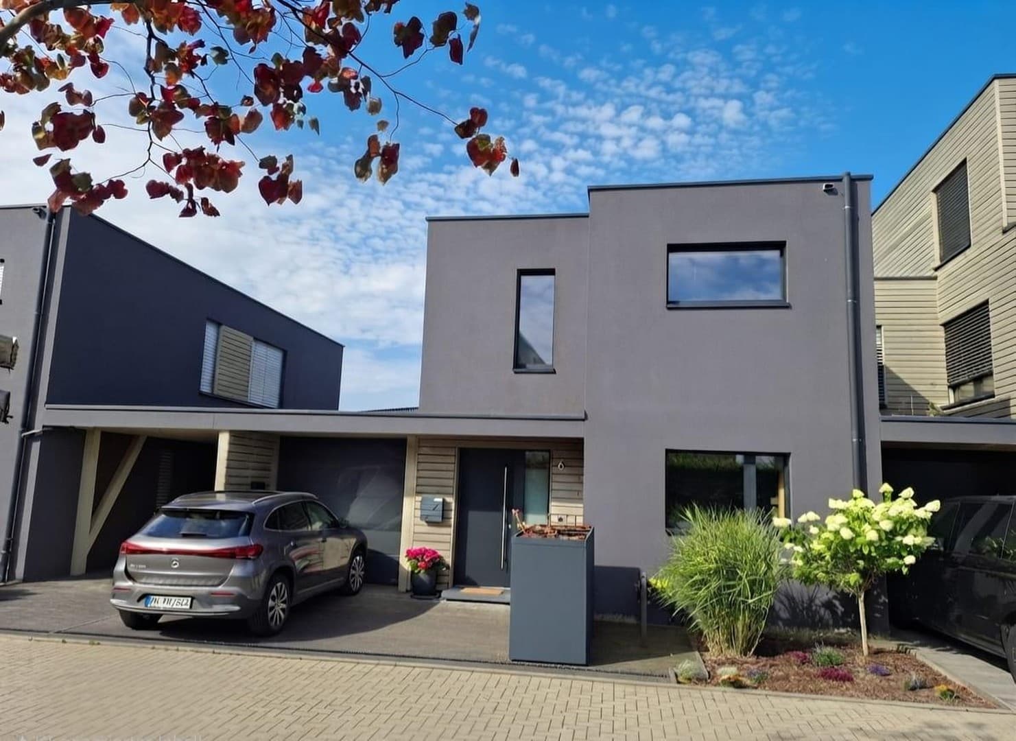 Exklusives Einfamilienhaus mit Wellnessgarten & Energieklasse A+ in Pulheim Zentrum