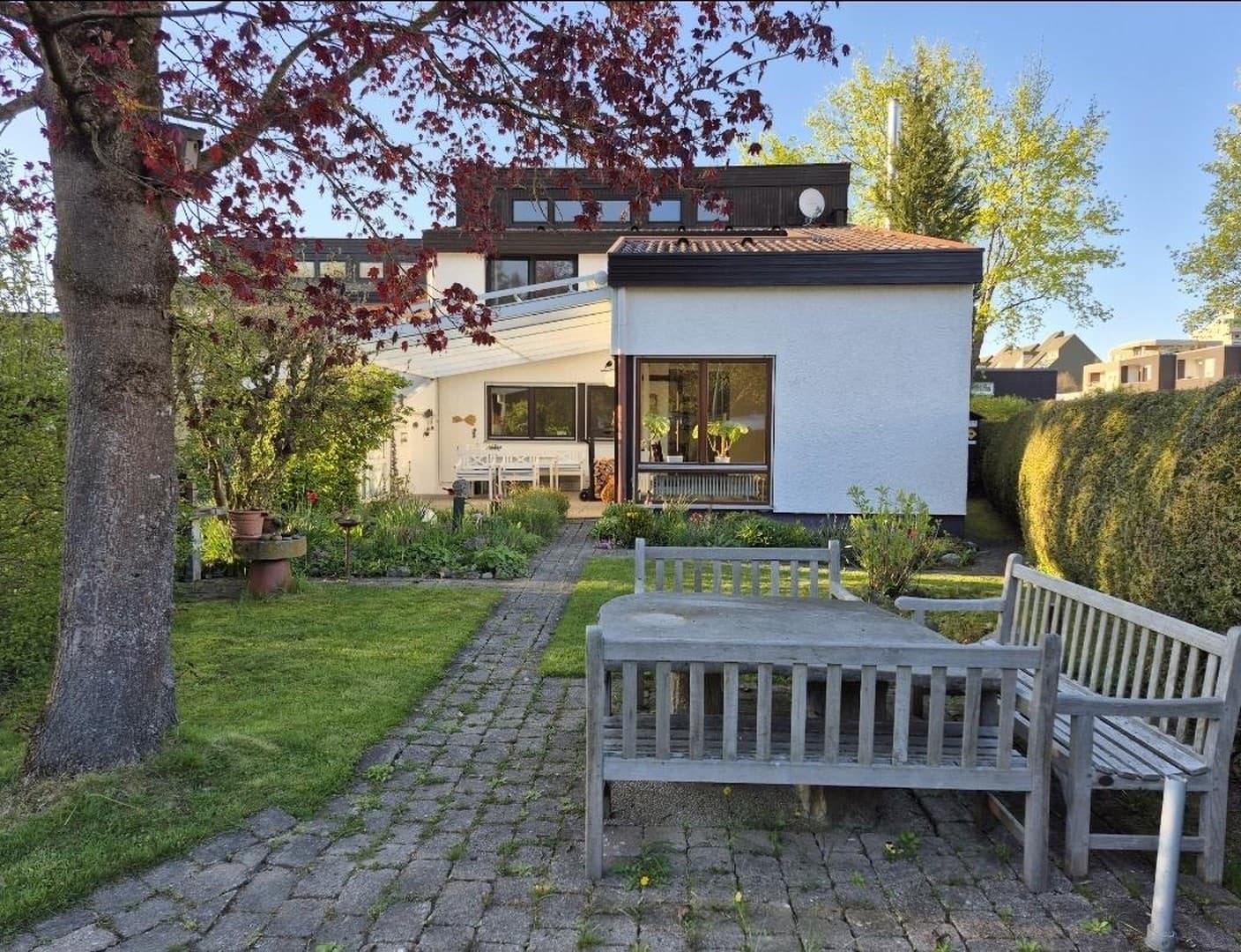 Lichtdurchflutetes Reihenendhaus am Waldrand – familienfreundlich & stadtnah in Ulm-Wiblingen