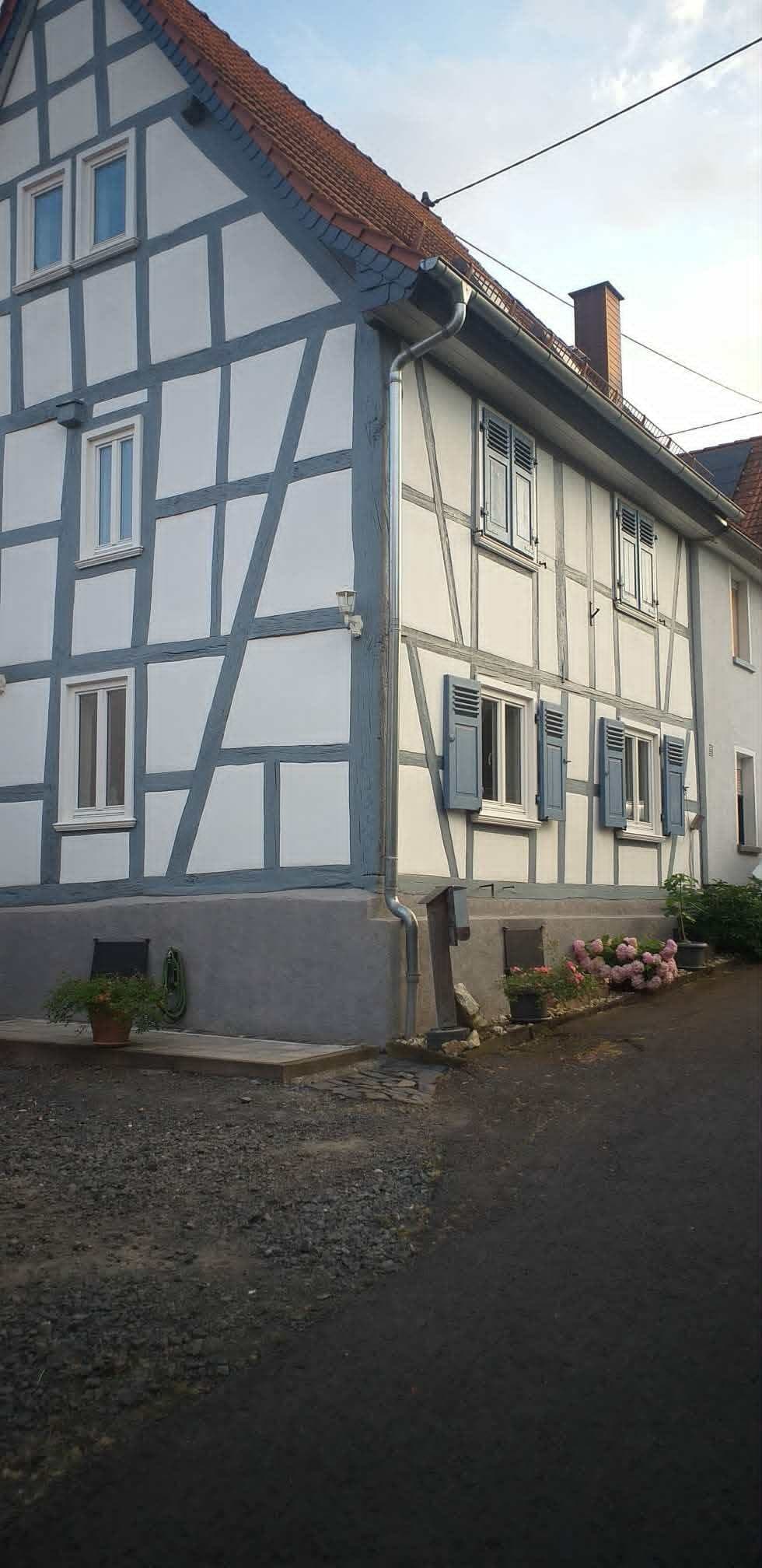 Altenstadt, EFH + Nebengeb.