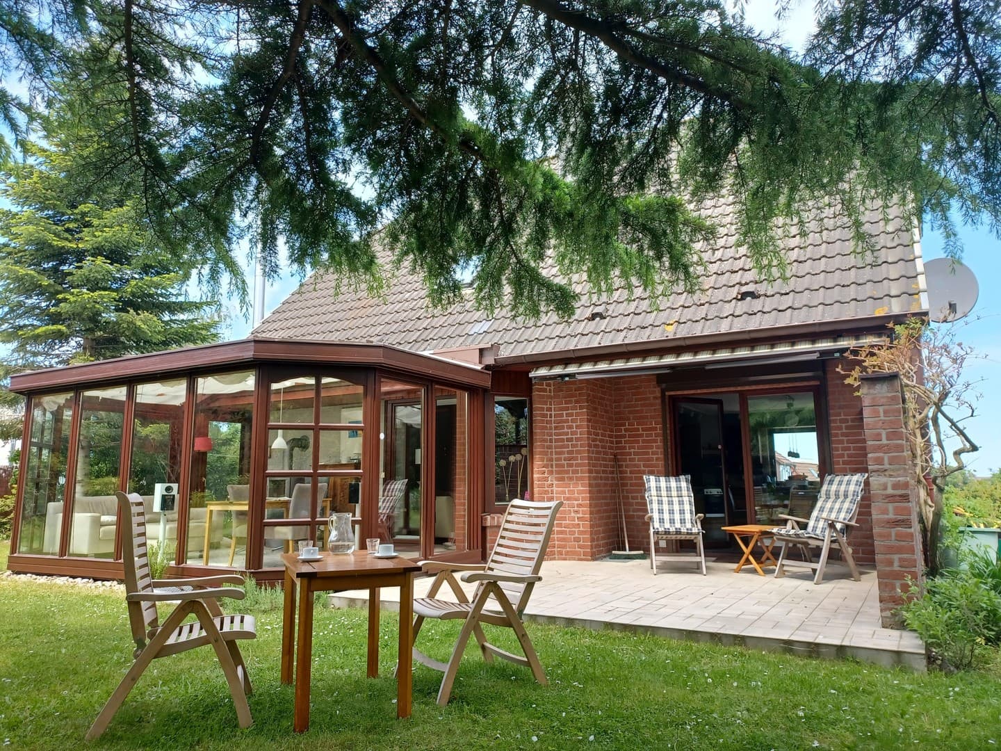 Großzügiges EFH mit wunderschönem Garten in Heiligenhafen