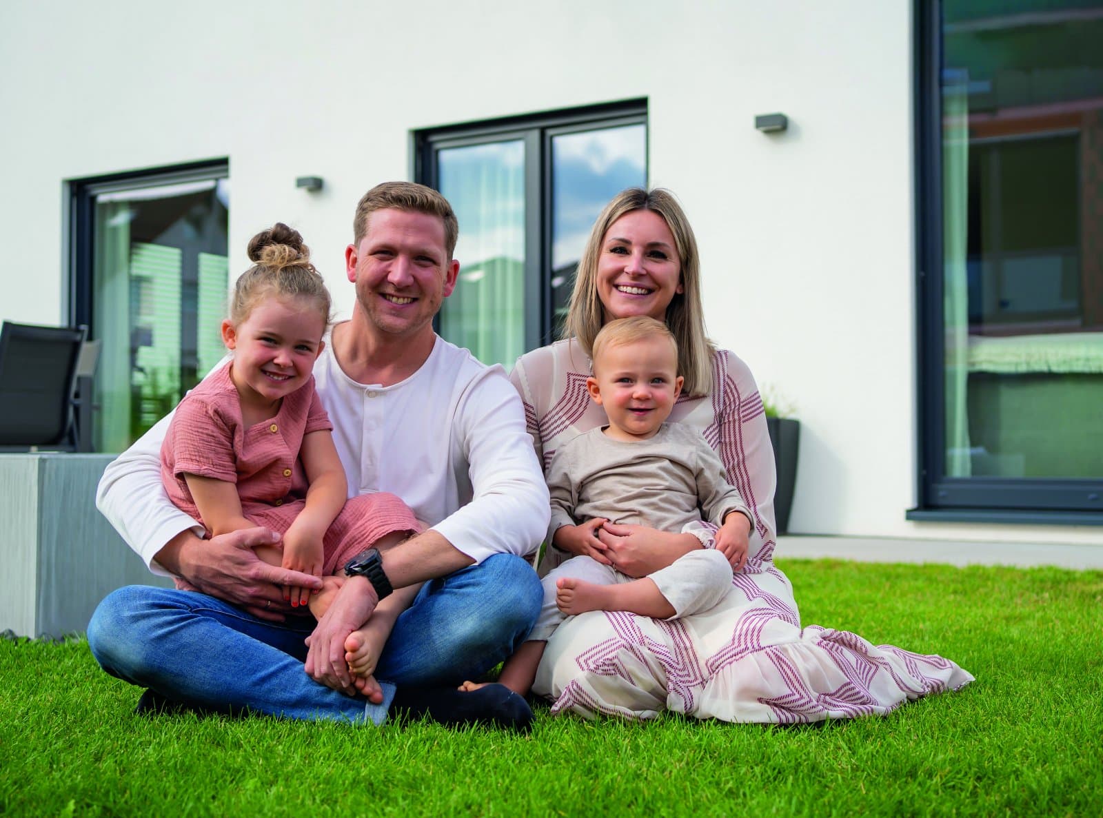 **Platz für alles: Einfamilienhaus mit Einliegerwohnung für flexibles Leben mit Klinkeraktion!**