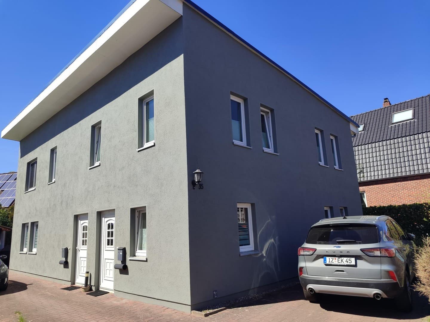 Charmantes Zweifamilienhaus mit zwei separaten Wohneinheiten