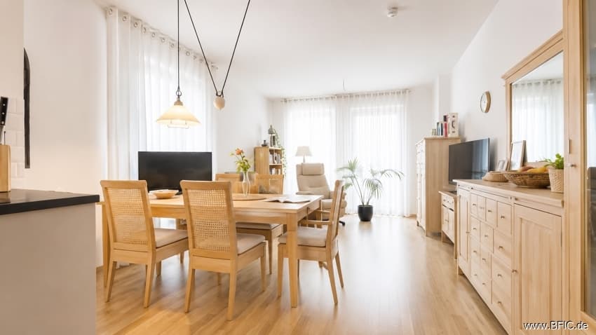 Bezugsfrei & ruhig: Moderne 3-Zimmer-Wohnung mit Balkon und 2 Bädern