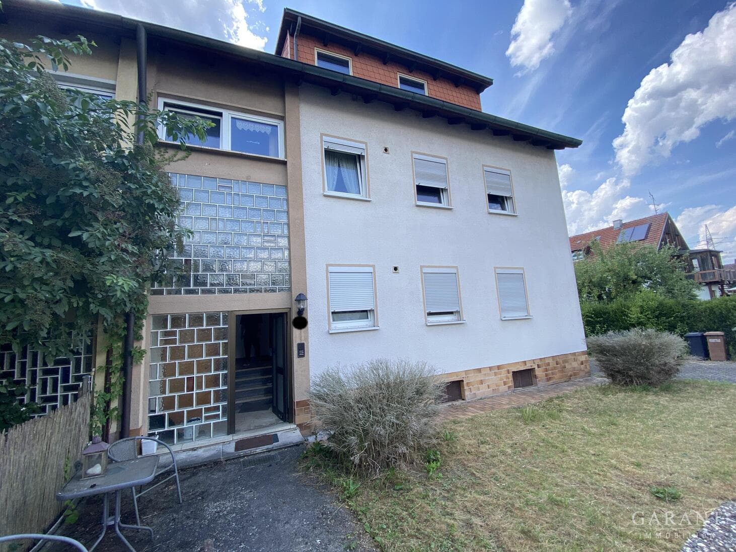 Mehrfamilienhaus in Hallstadt