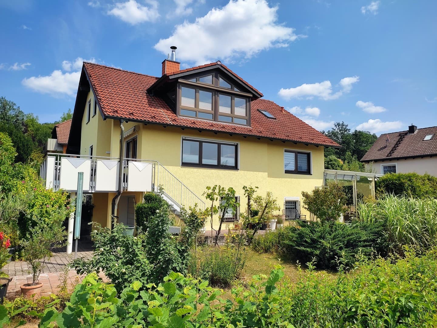 Ein schönes Zuhause in Südhanglage.