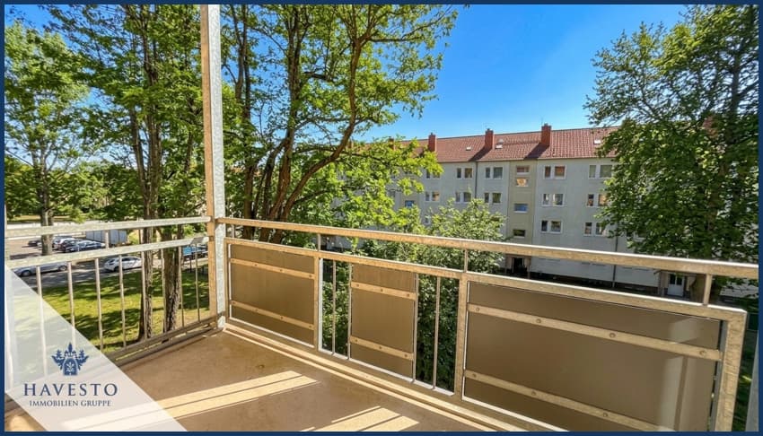 Attraktive 3-Zimmer-Wohnung mit ca. 62 m², Süd-Balkon und optionaler Einbauküche in Stadtfeld-West