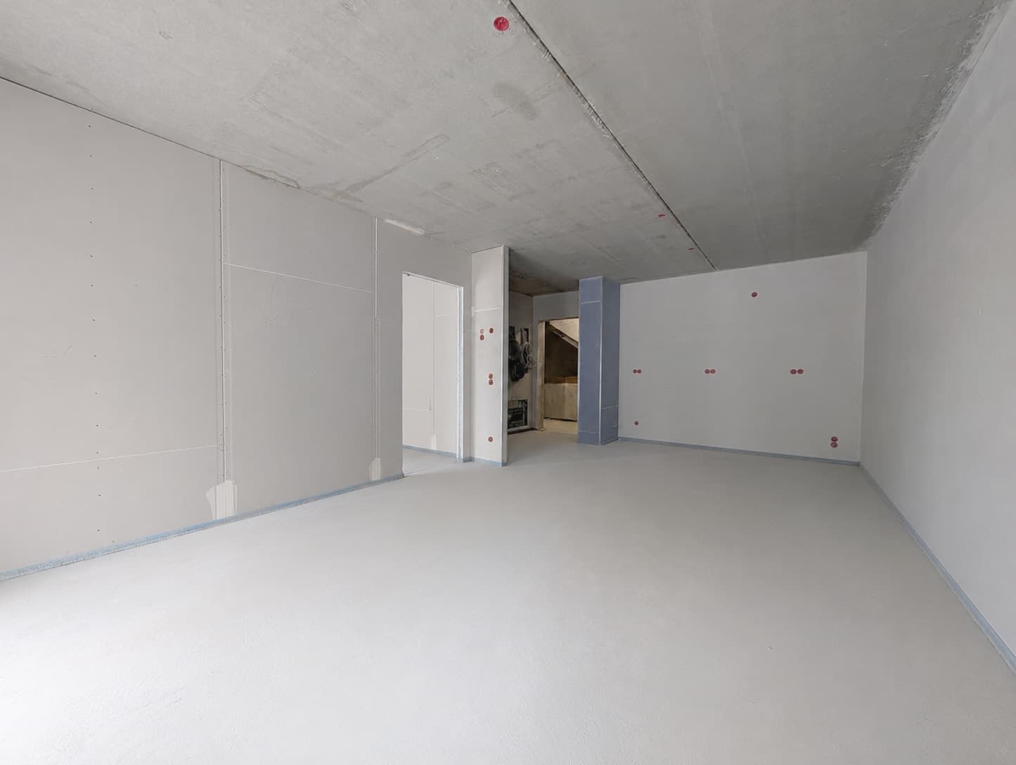 AIGNER - Neubau: Schöne 2-Zimmer Wohnung mit Balkon im Nordwesten Münchens!