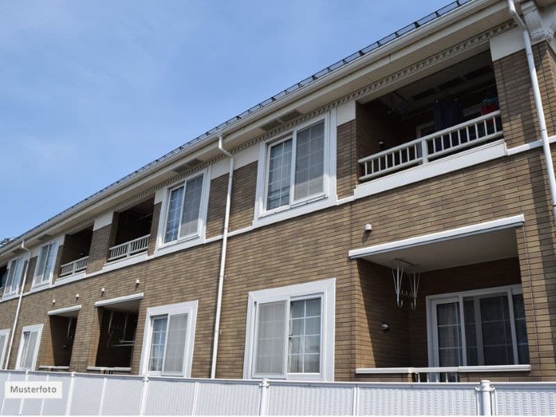 Mehrfamilienhaus in 57537 Wissen, Im Kreuztal