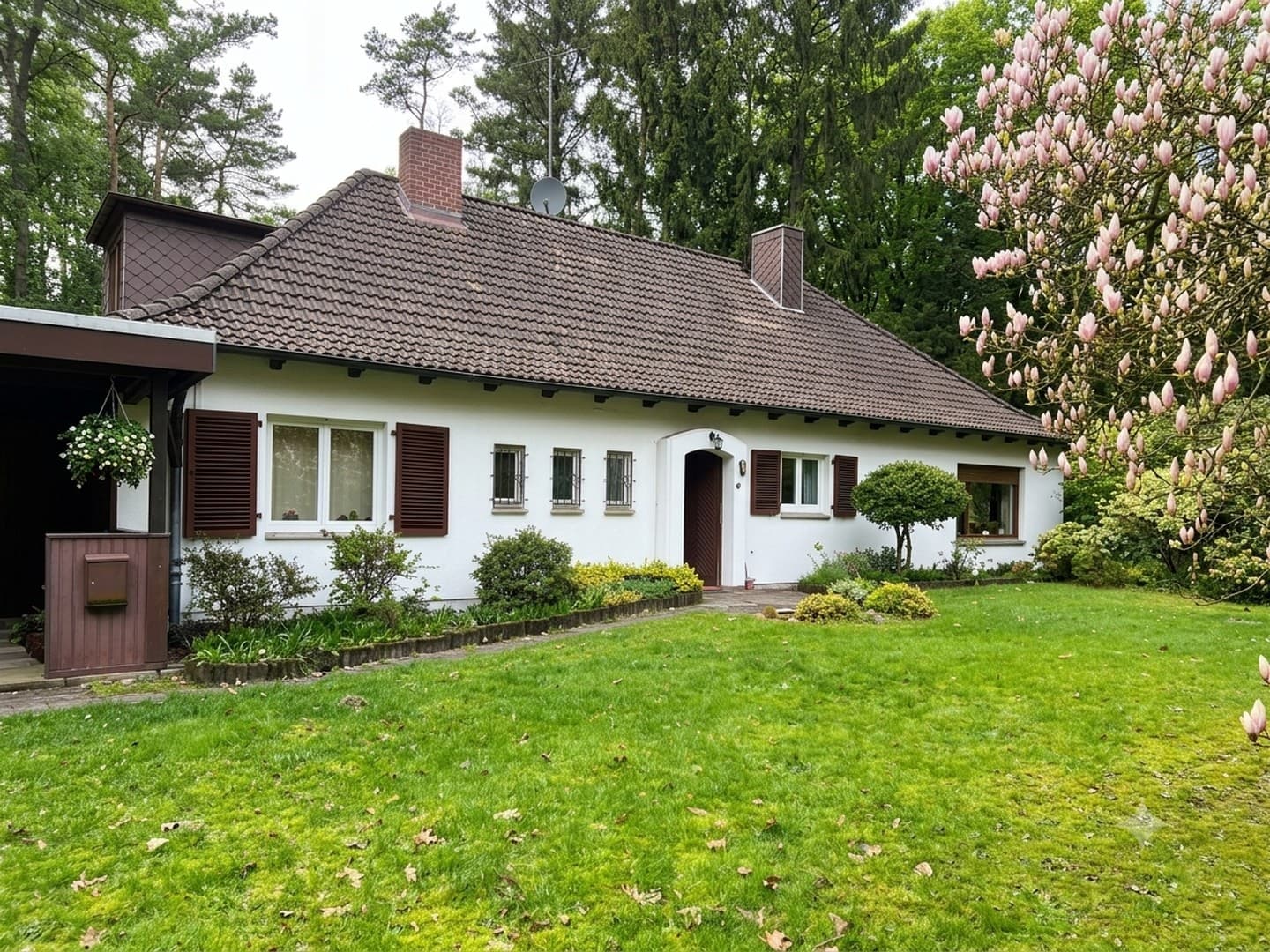 ​🌿 Provisionsfrei: Traumanwesen auf 5.000 m² Waldgrundstück inkl. Anliegerwohnung