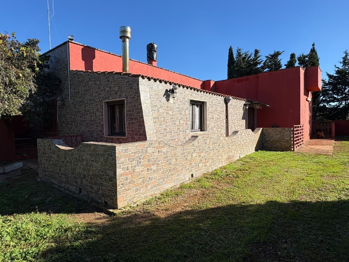 Entdecken Sie diese wunderschöne Landhaus-Villa im Ortsteil Serranova-Carovigno BR- Apulien Italien