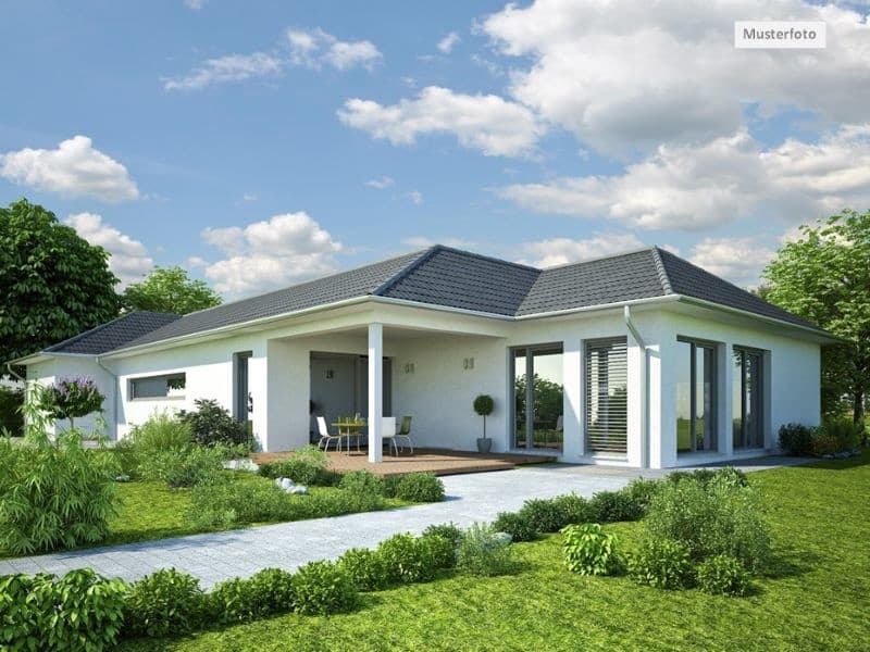 Einfamilienhaus in 66386 St. Ingbert, Willi-Graf-Str.