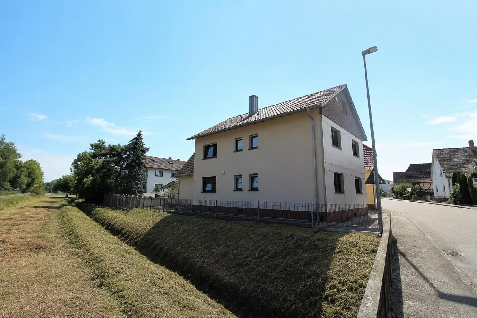 Ein- bis Zweifamilienhaus
