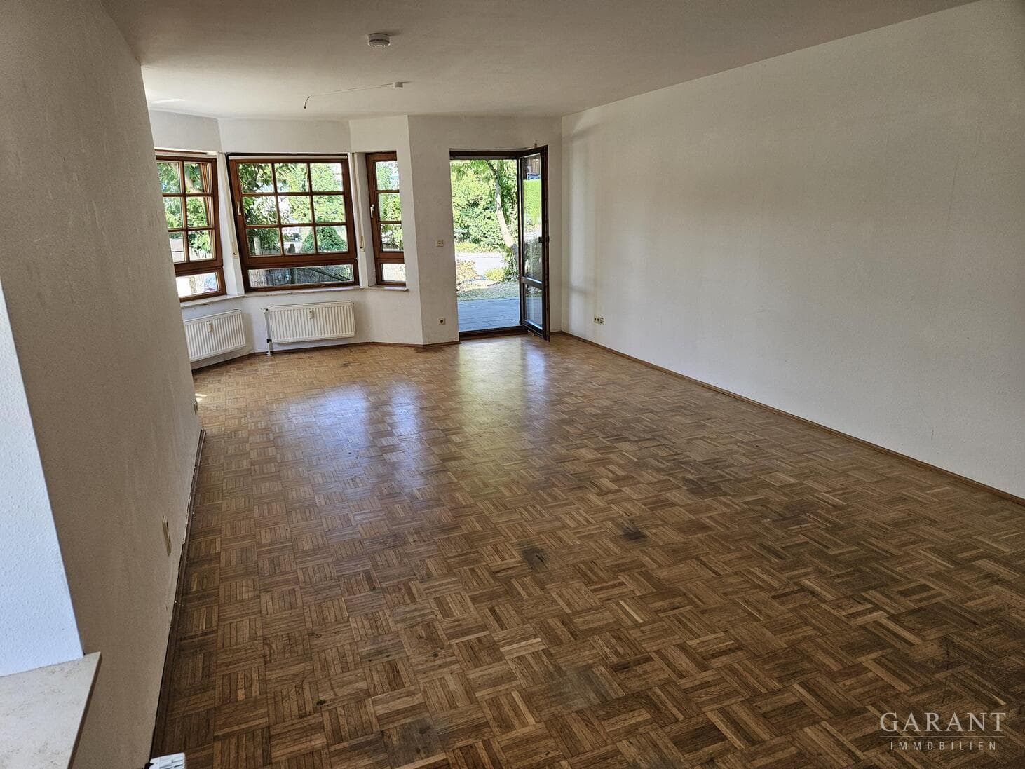 Lichtdurchflutete 3 Zimmer-Erdgeschoss-Wohnung in Leinfelden-Echterdingen-Oberaichen