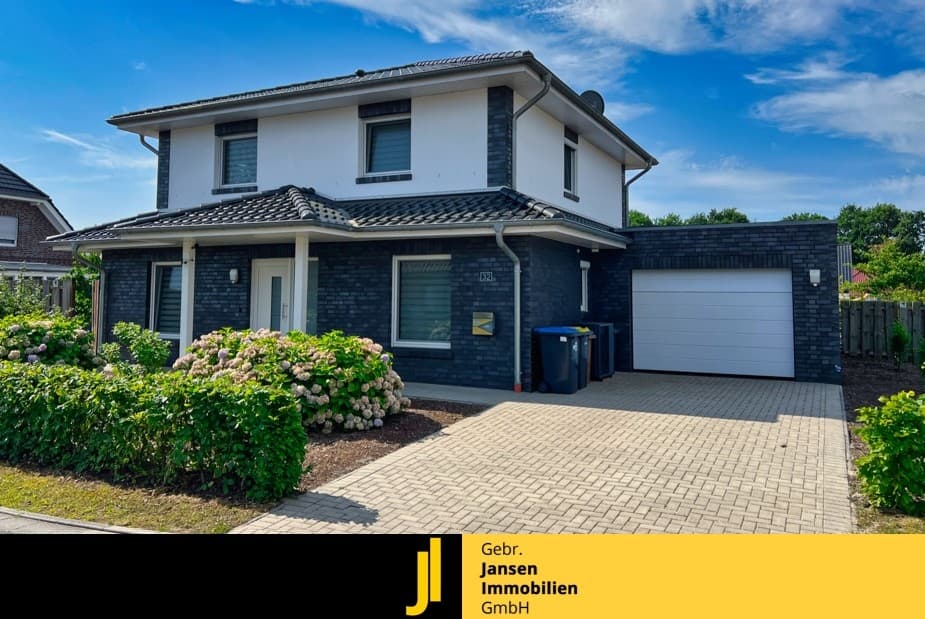 Liebe auf den 1. "Klick"! Neuwertige 2-Stock-Villa mit vielen Extras!