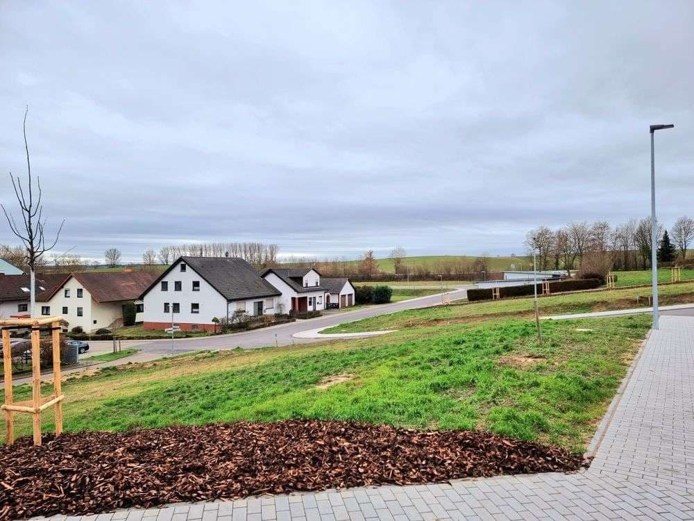 Grundstück - 574 m² - ideal für Neubau von zwei DHH oder EFH