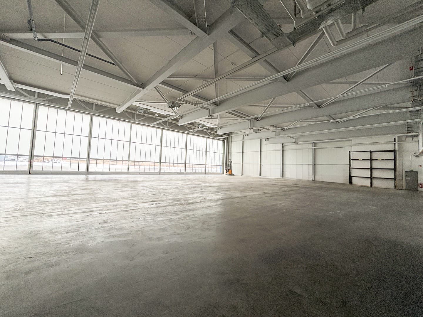 Beheizte Werkstatt-/Lagerfläche und Produktion ab 200 m² – teilbar & erweiterbar bis 1.200 m²