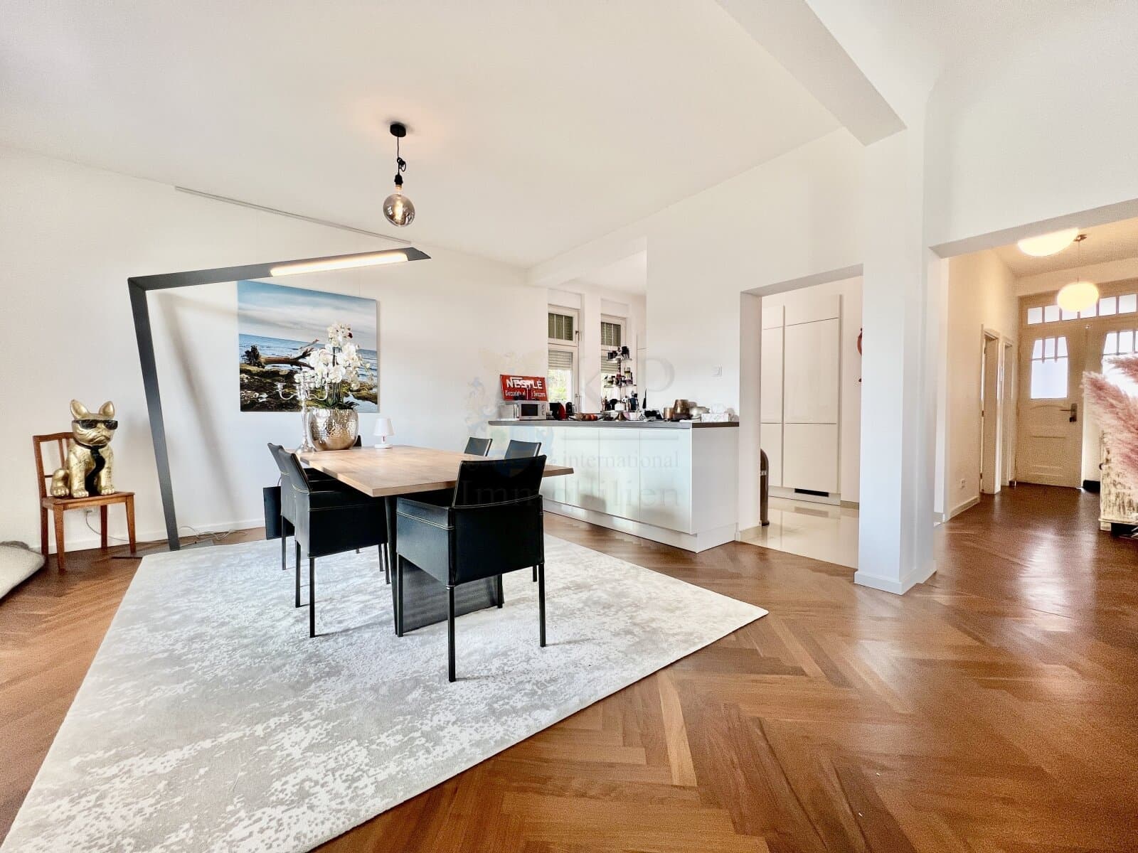 Wohnen mit Stil und Fernblick - Moderne 3-ZI-ETW in begehrter Wohngegend von Wiesbaden