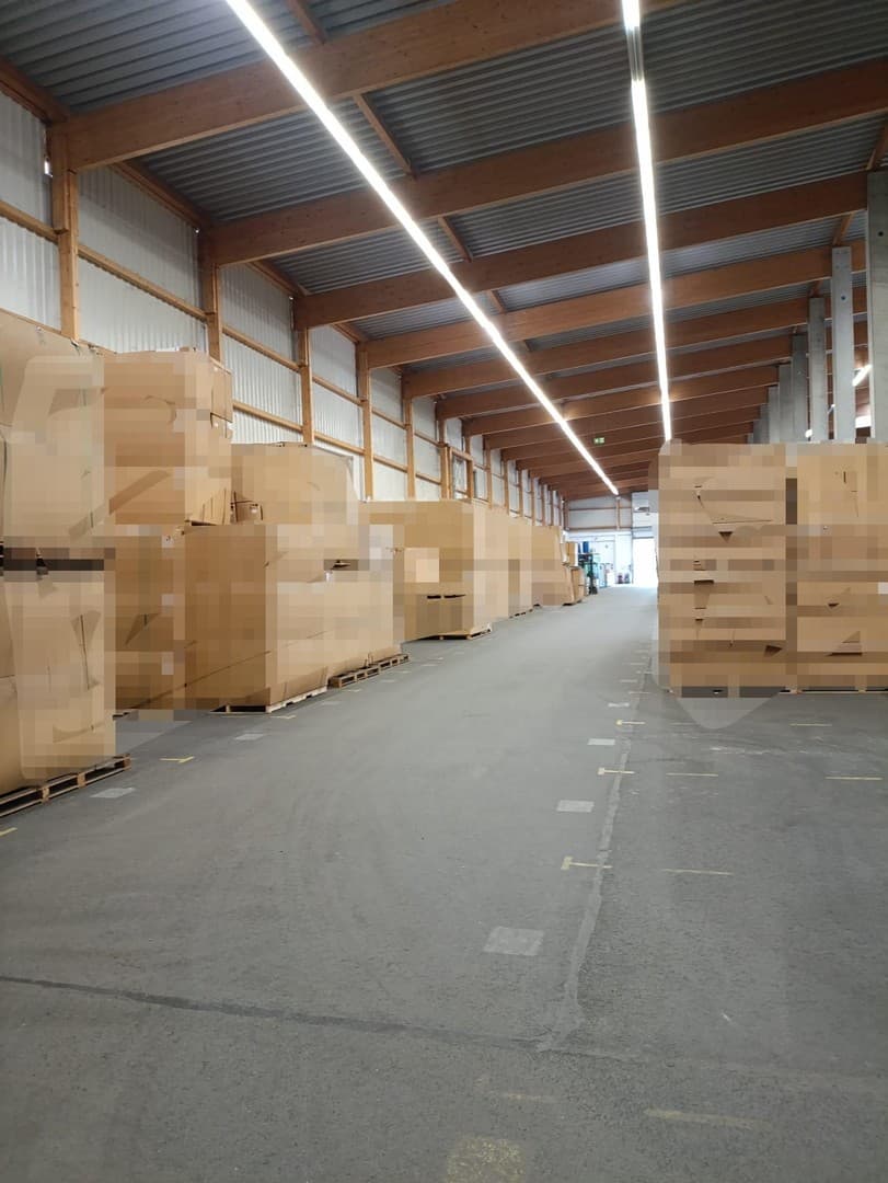 Kalthalle 4.860 m² im Gewerbepark Hunderdorf Halle 9-10 - zur Miete