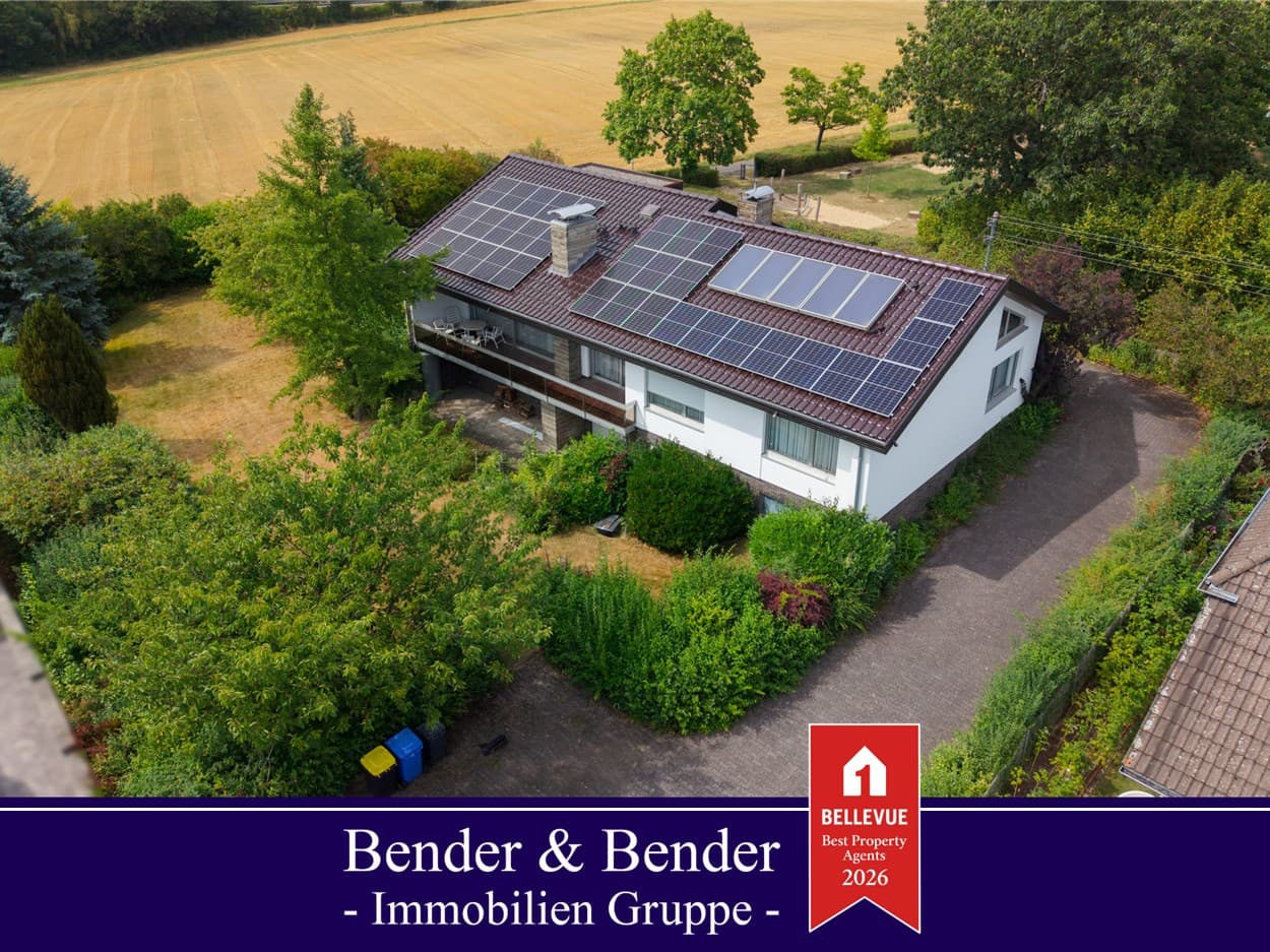 Geräumiger Bungalow mit Pool, Doppelgarage und Photovoltaikanlage in Ortsrandlage von Altenkirchen!