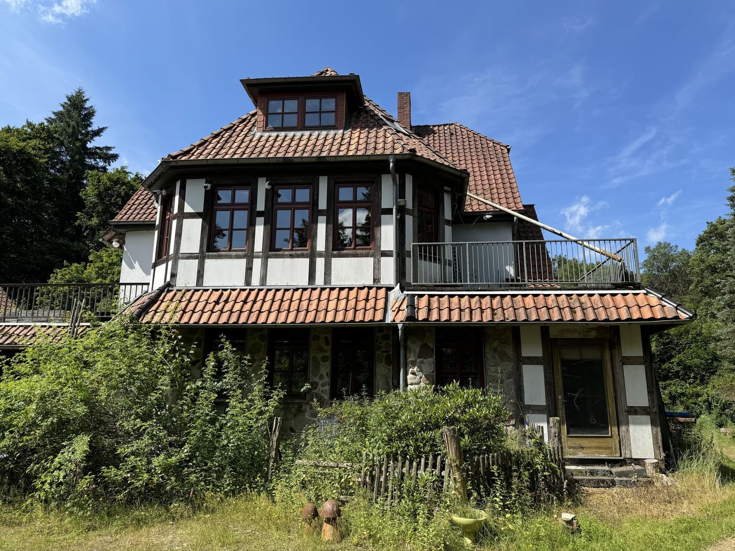 altes Forsthaus, Nebengebäude, 7600qm Grundstück, teilbar in 4 Baugrundstücke einzeln erwerbar