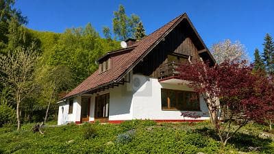 WOHNEN IM GRÜNEN - IHR ZUHAUSE AM WALDRAND