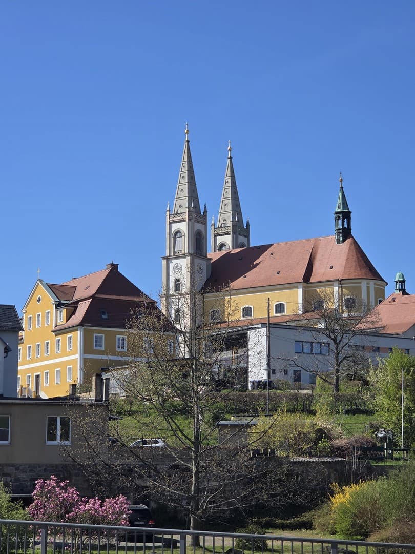 Kapitalanlage mit Entwicklungspotenzial – 4 Wohn. + Gewerbe – Oberlausitz