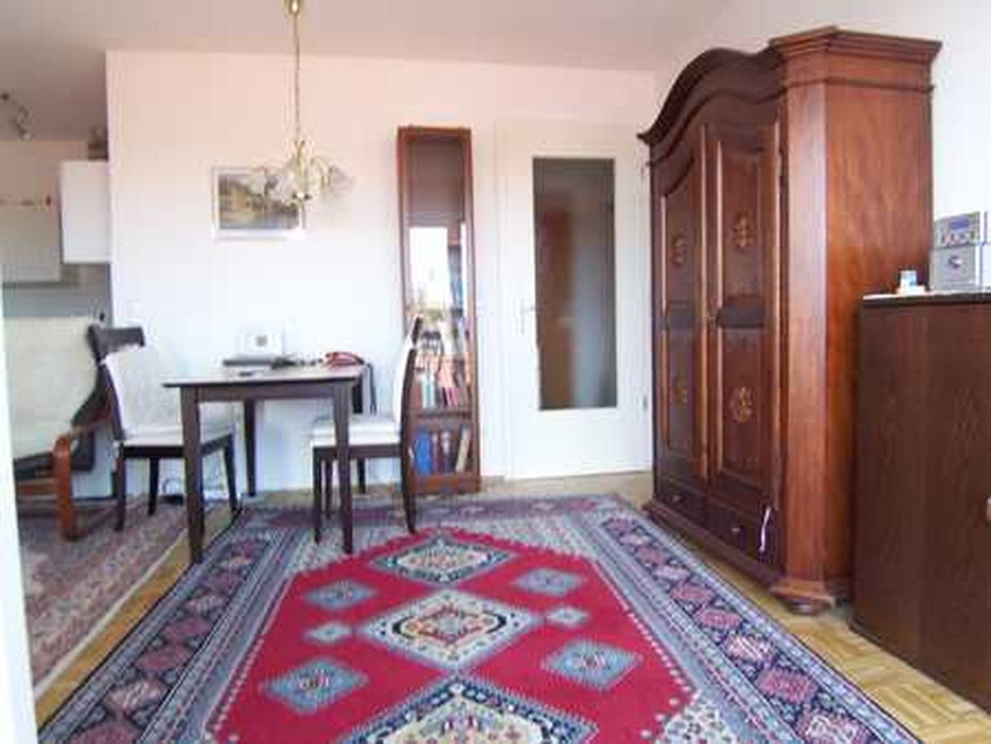 Befristet ab 1.9.26/15.9.26/1.10.26Möbliert - 11 Monate - Ruhig zum Hinterhof - Zentral -