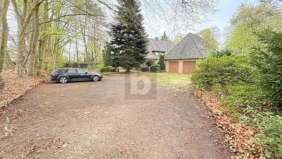 STATEMENT FÜR EXKLUSIVES WOHNEN IM PARK