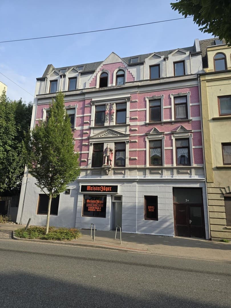 Provisionsfrei: Wohn- und Geschäftshaus-Paket mit ca. 10,8 % Bruttorendite in Bremerhaven