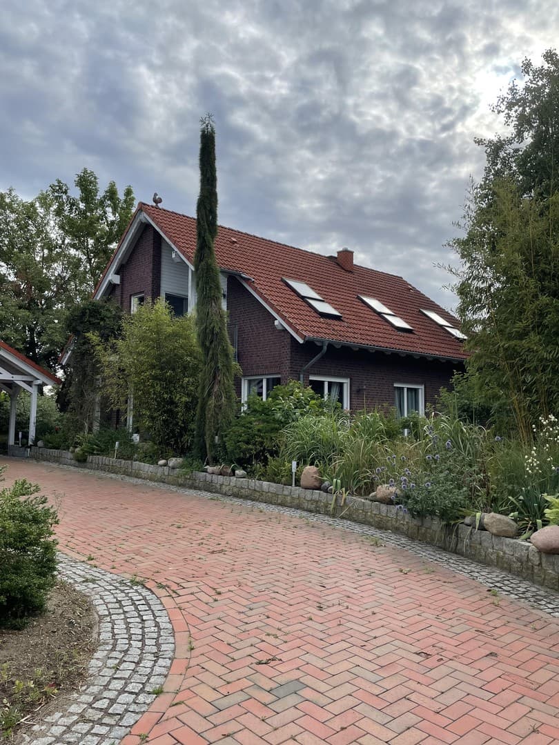 Einfamilienhaus (provisionsfrei)