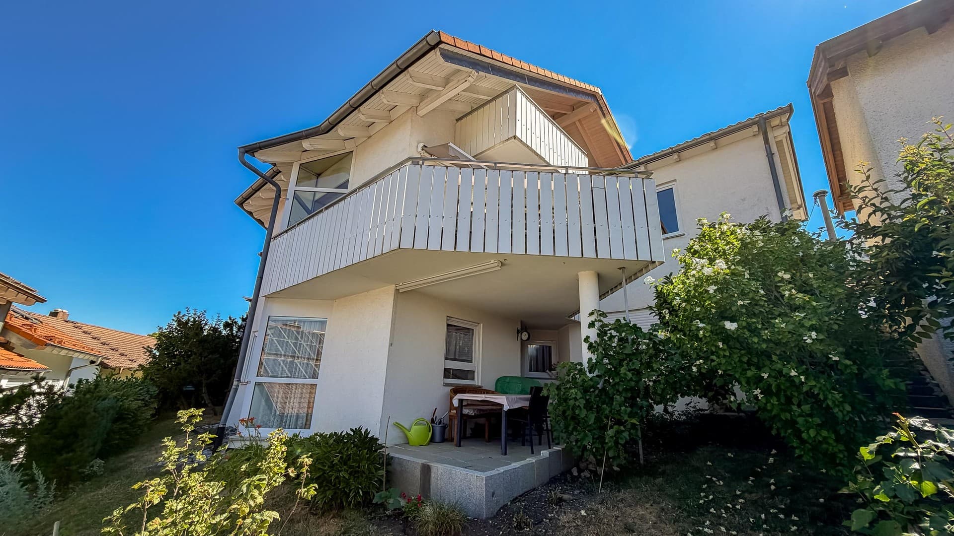 EFH mit Einlieger, Doppelgarage, Werkstatt, unverbaubarer Aussicht, Toplage u. Provisionsfrei