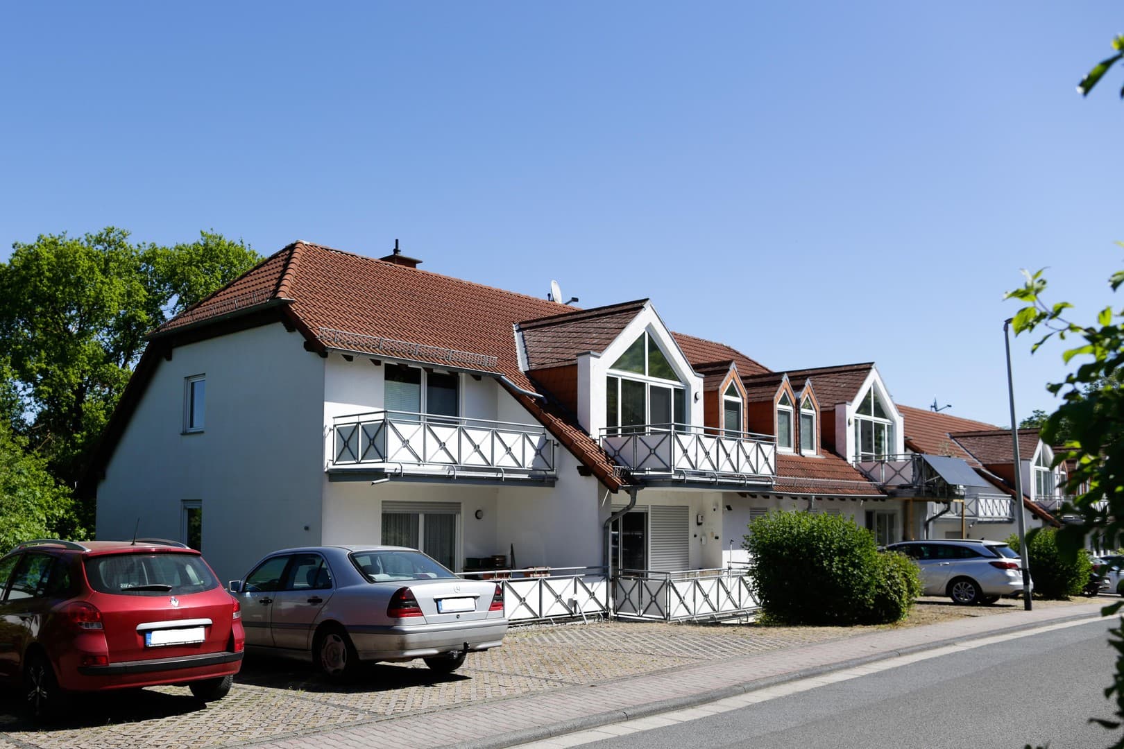 Viel Platz, viel Grün, kein Stress: Ihr neues Zuhause am Waldrand