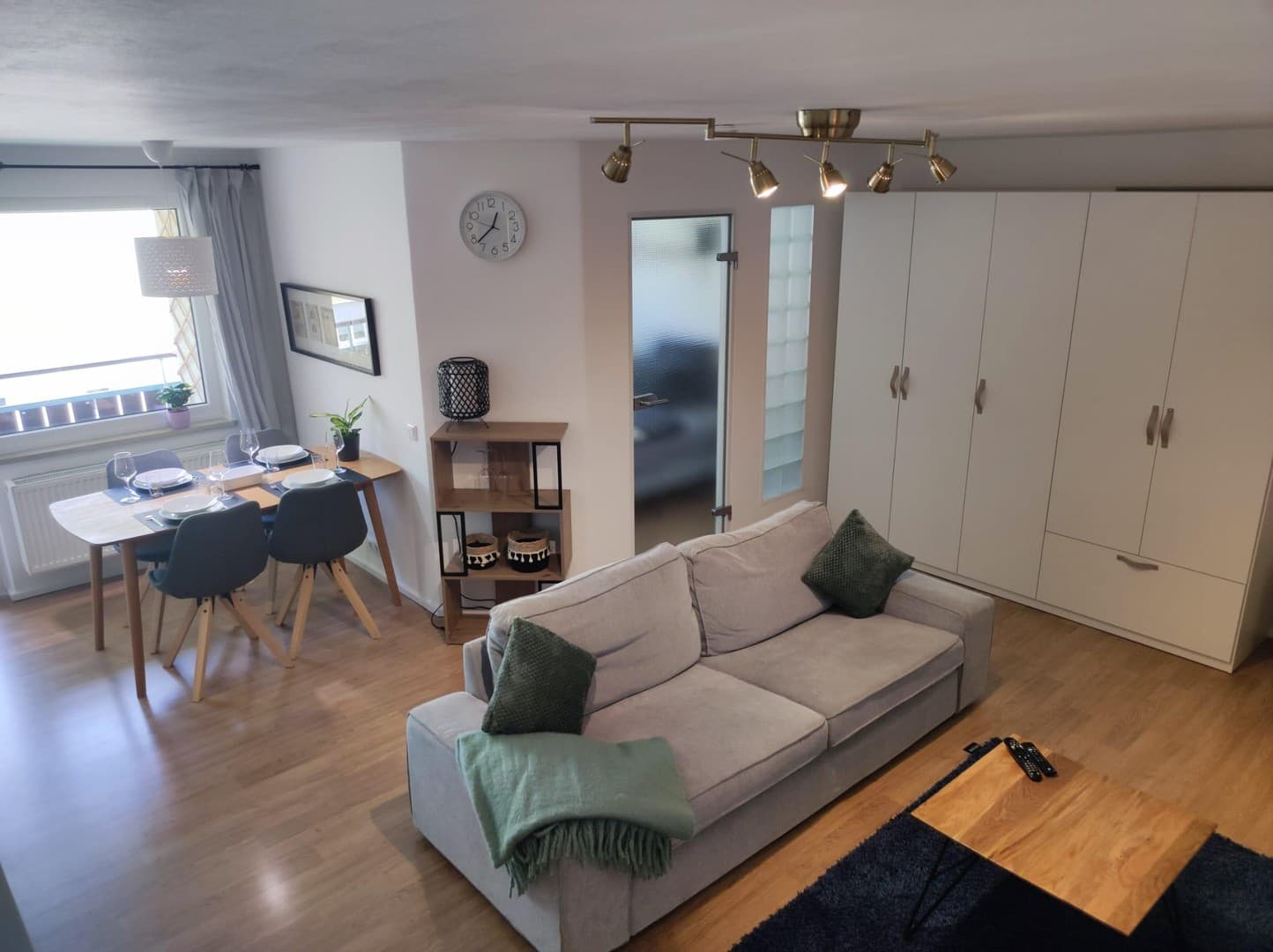 Möblierte 1,5‑Zi.-Wohnung mit Balkon | München‑Laim Wohnen auf Zeit | Ruhig | Top Anbindung