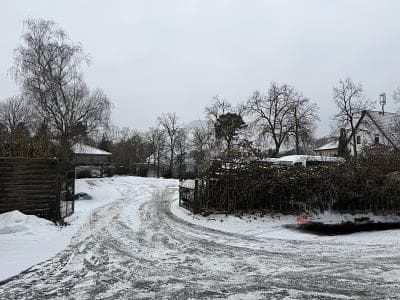 GRUNDSTÜCK IN ZENTRALER LAGE