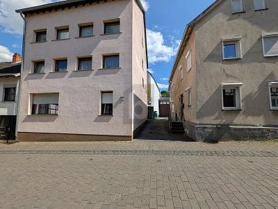 ANLAGEOBJEKT MIT ENTWICKLUNGSPOTENZIAL