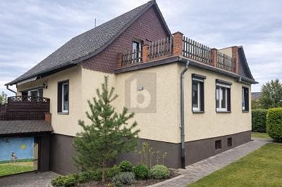 SCHÖN GELEGEN FÜR DIE FAMILIE