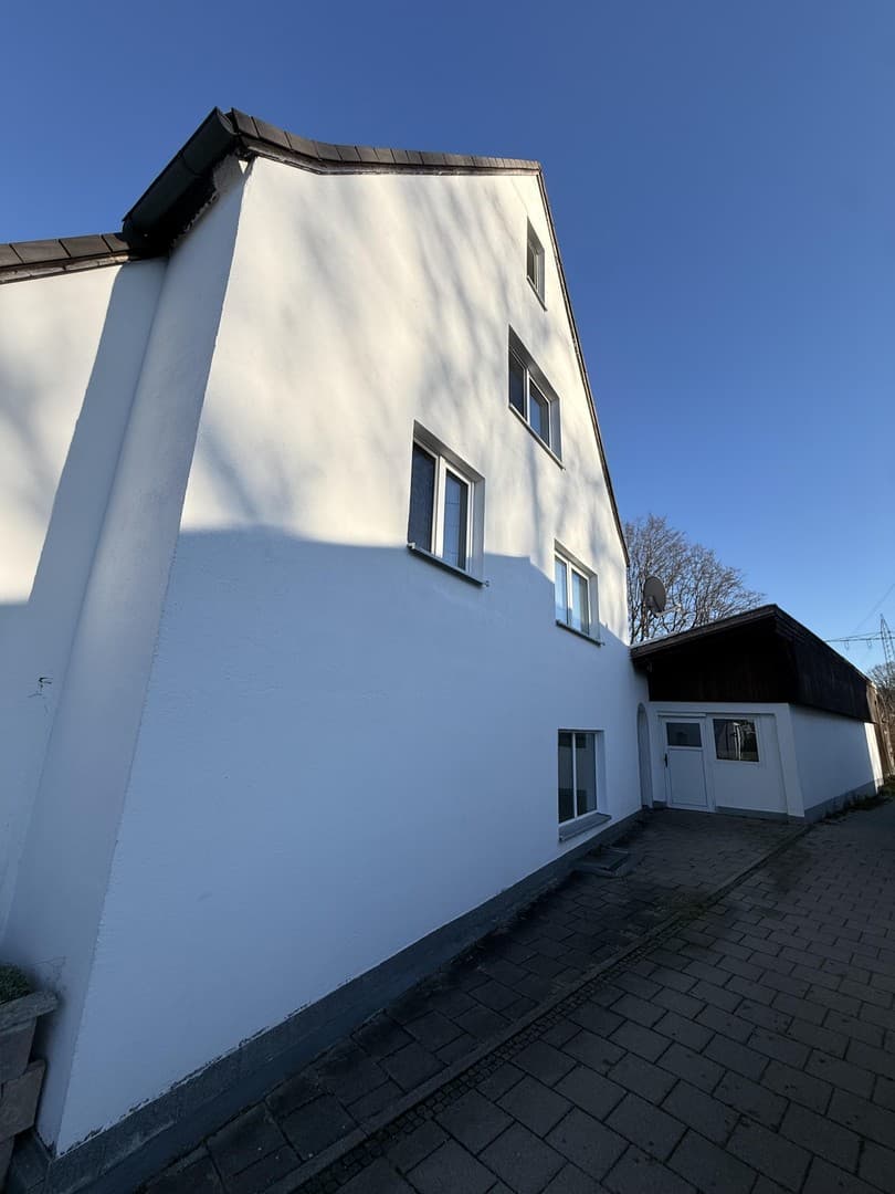 Charmantes 3‑Familienhaus mit Potenzial in bester Wasserburger Lage -Familien und Investoren!