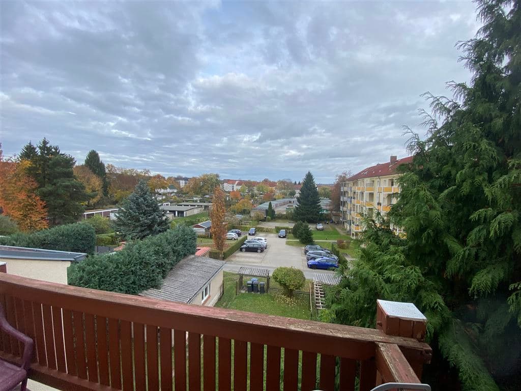 Zwickau-Marienthal* helle 1 Zimmer-Wohnung mit Balkon * Einbauküche* 2.OG