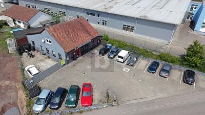 KFZ-WERKSTATT MIT VOLLAUSSTATTUNG