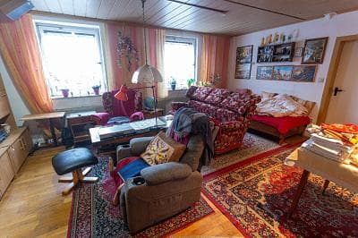 POTENZIAL IN IDYLLISCHER FAMILIÄRER UMGEBUNG