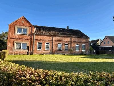 VIEL RAUM UND PRIVATSPHÄRE - CHARMANTES ZUHAUSE