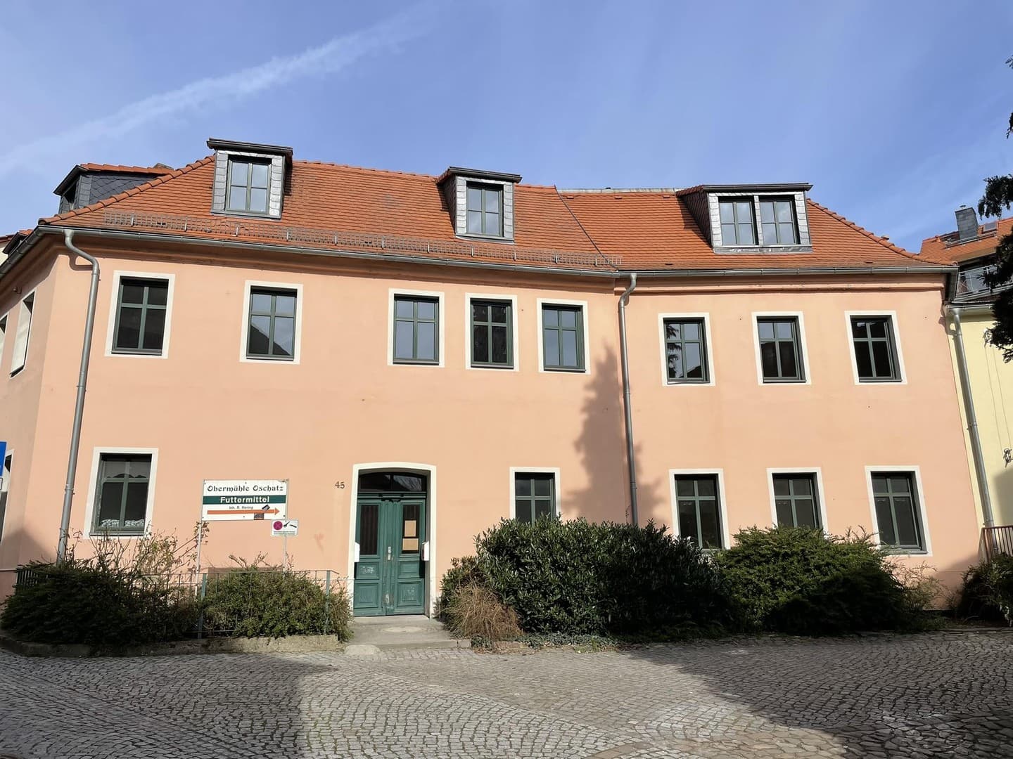 Schöne Maisonette-Wohnung, frisch saniert, mit neuem Bad, zentrumsnah, provisionsfrei