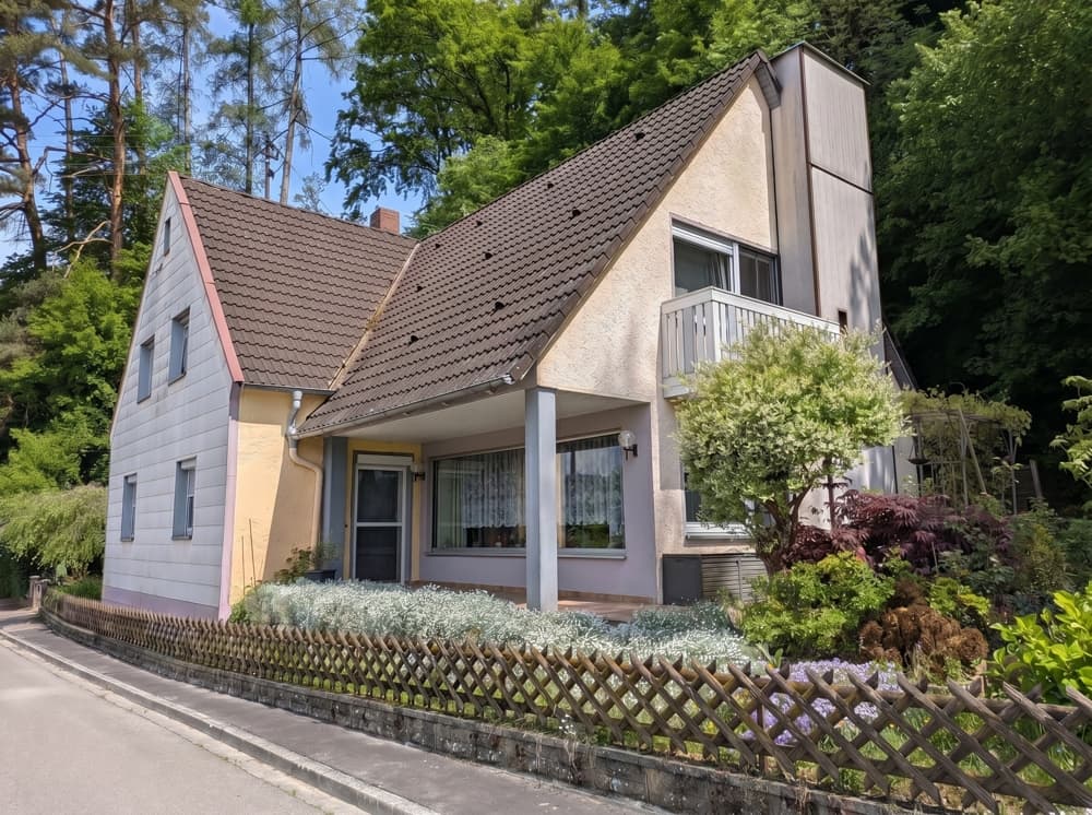 Interessantes Haus im Grünen bei Krumbach