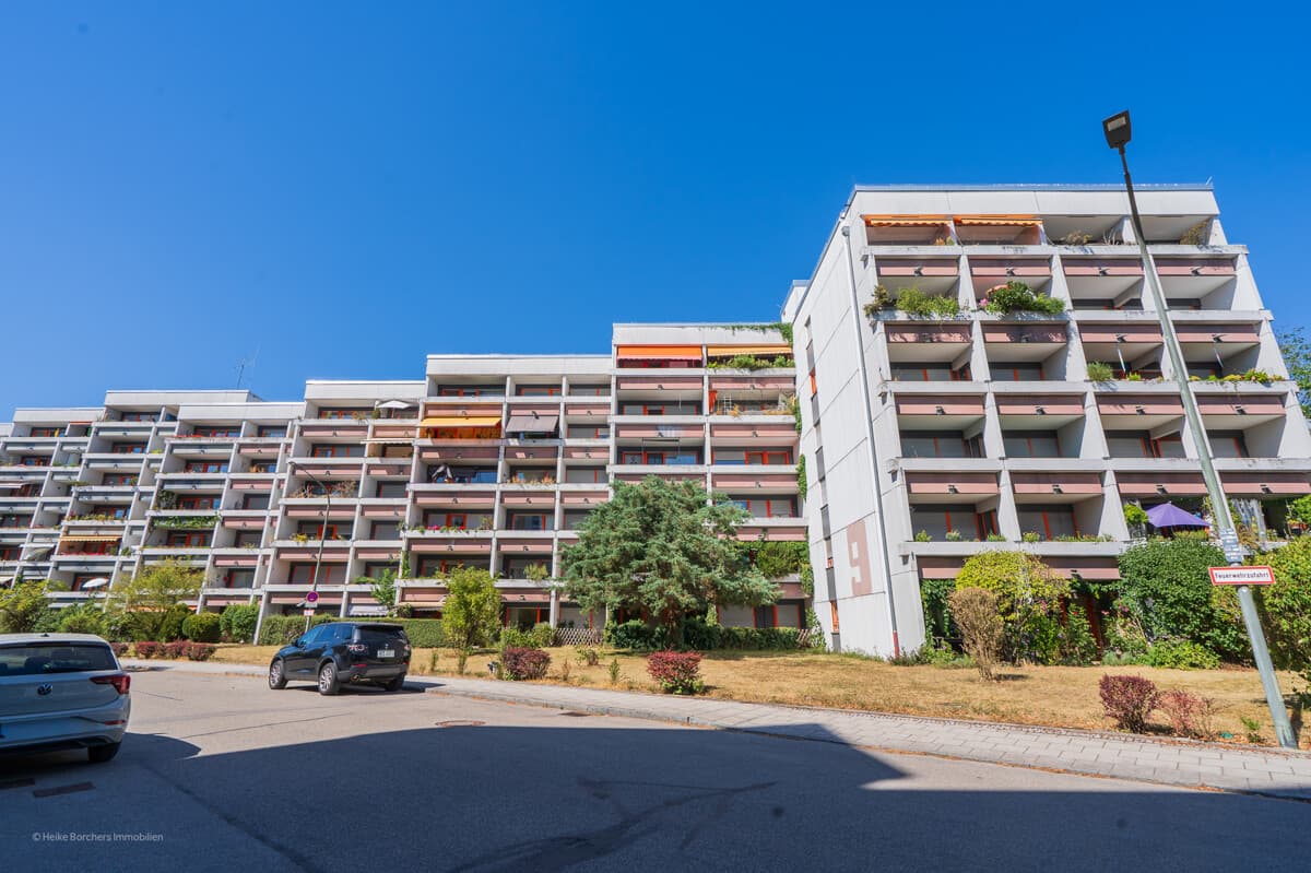 ***Heike Borchers Immobilien***Gemütliches Nest für 1 Person mit großem Süd-Balkon***