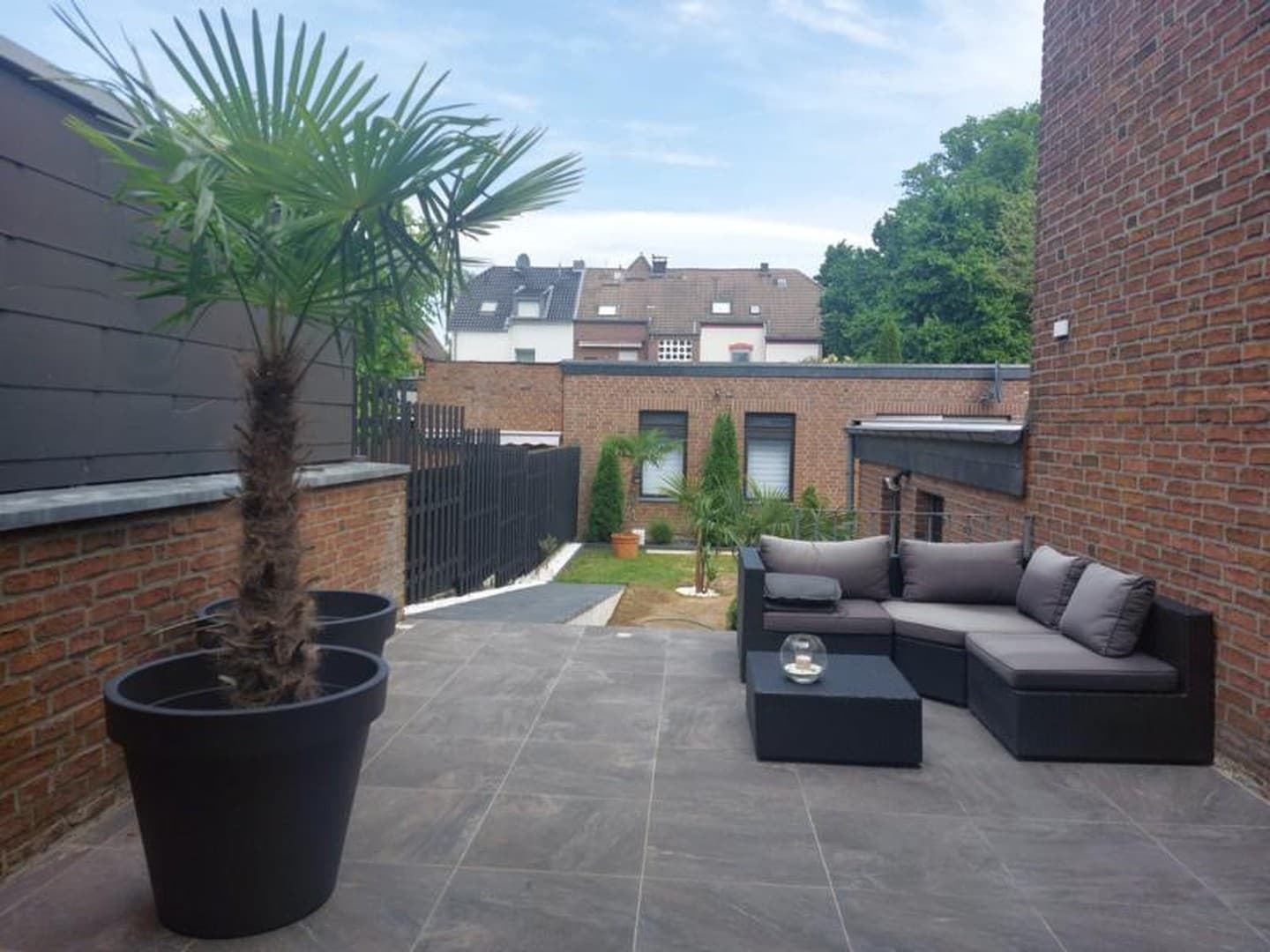 ***4-5-Zimmer Wohnung mit Garten***