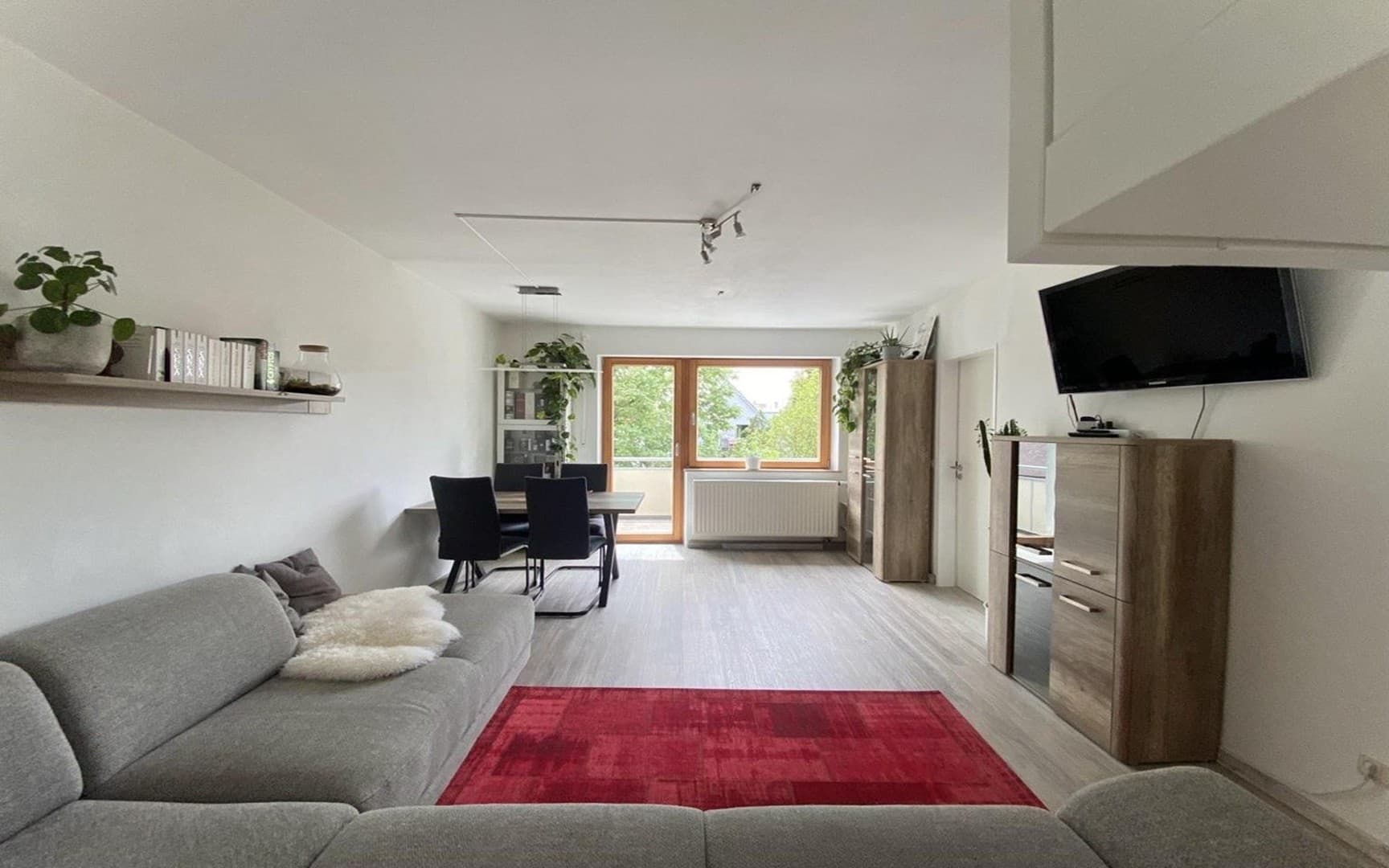 Provisionsfreie helle 3-Zimmer Wohnung mit Balkon