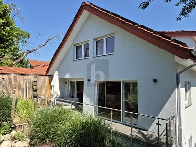LEBENSTRAUM FÜR FAMILIEN UND GENERATIONEN