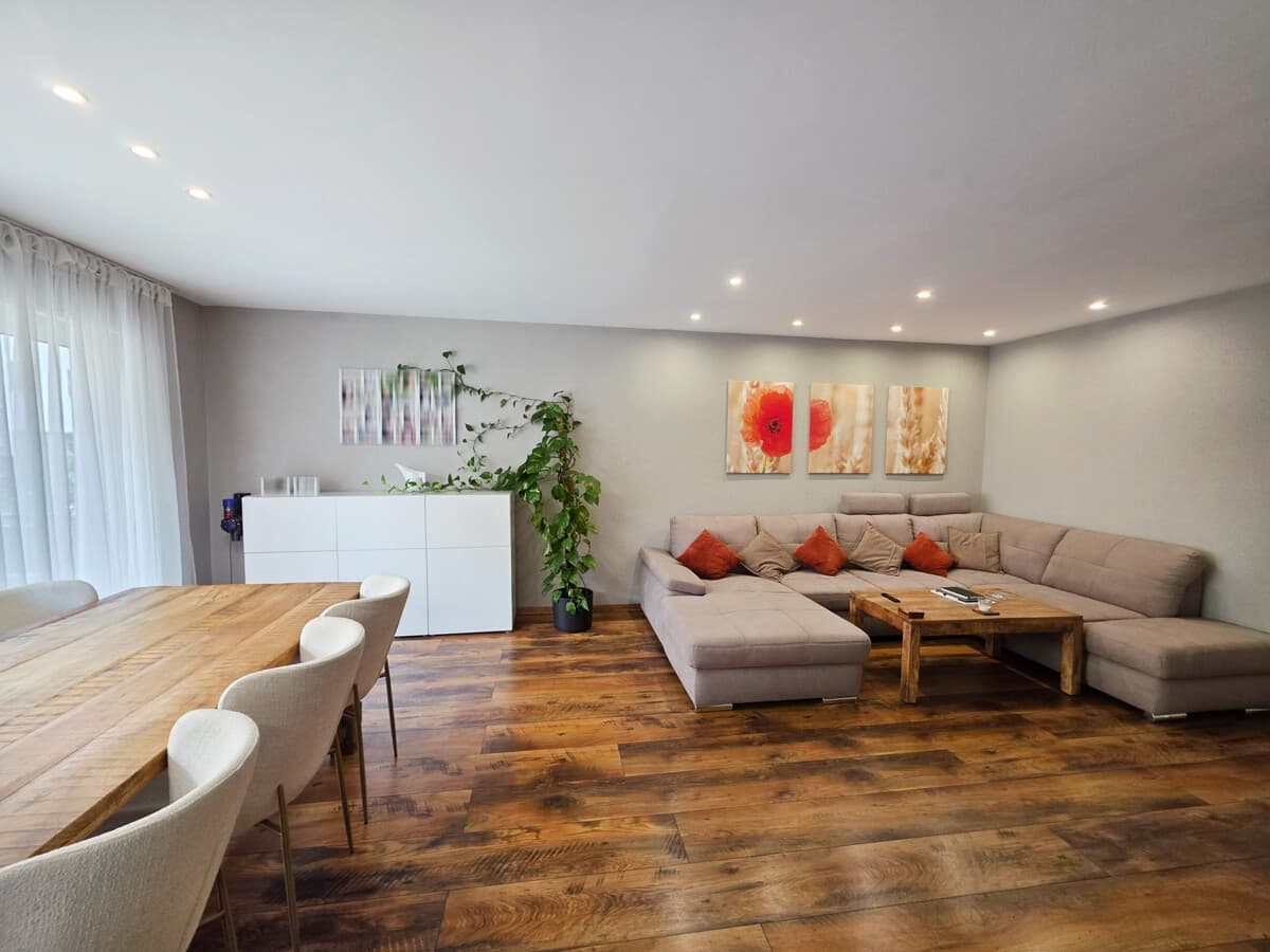 Sanierte Erdgeschosswohnung mit Garage, Balkon... in Rheingönheim